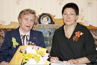 Уж сколько лет как кончилась война, а память все хранит воспоминания